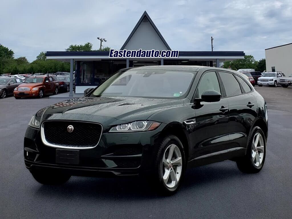 2017 JAGUAR F-Pace