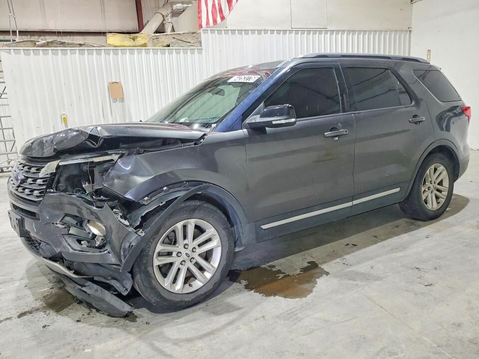 2017 FORD Explorer