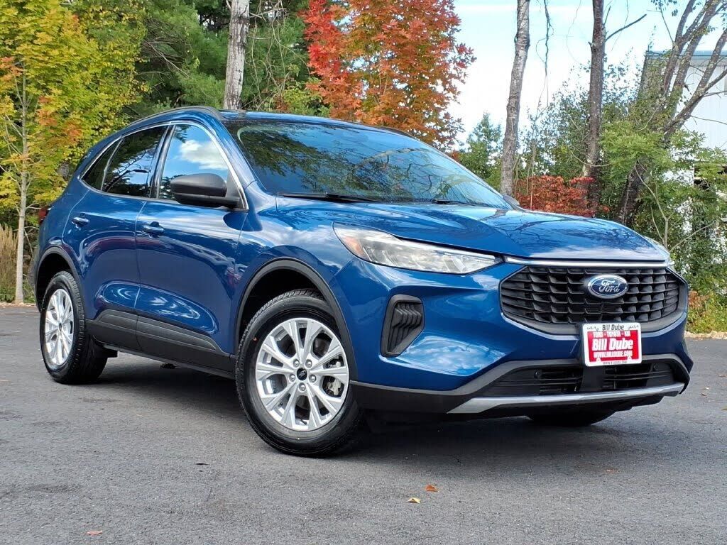 2023 FORD Escape