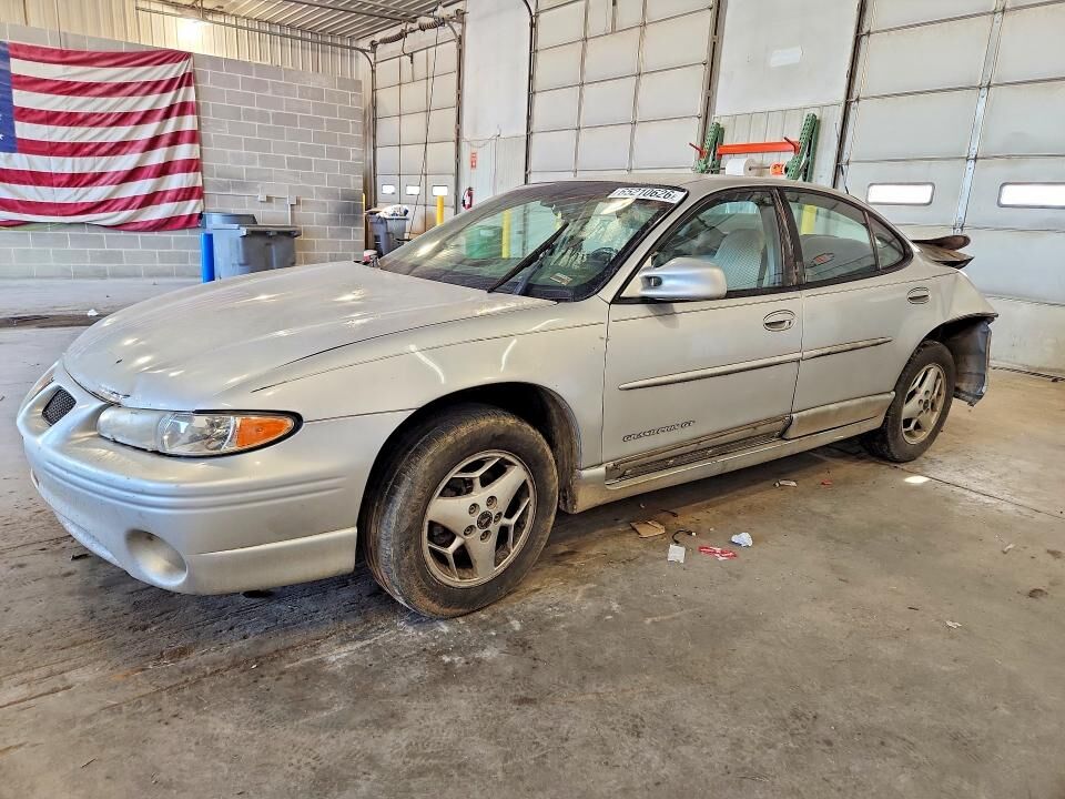 2002 PONTIAC Grand Prix