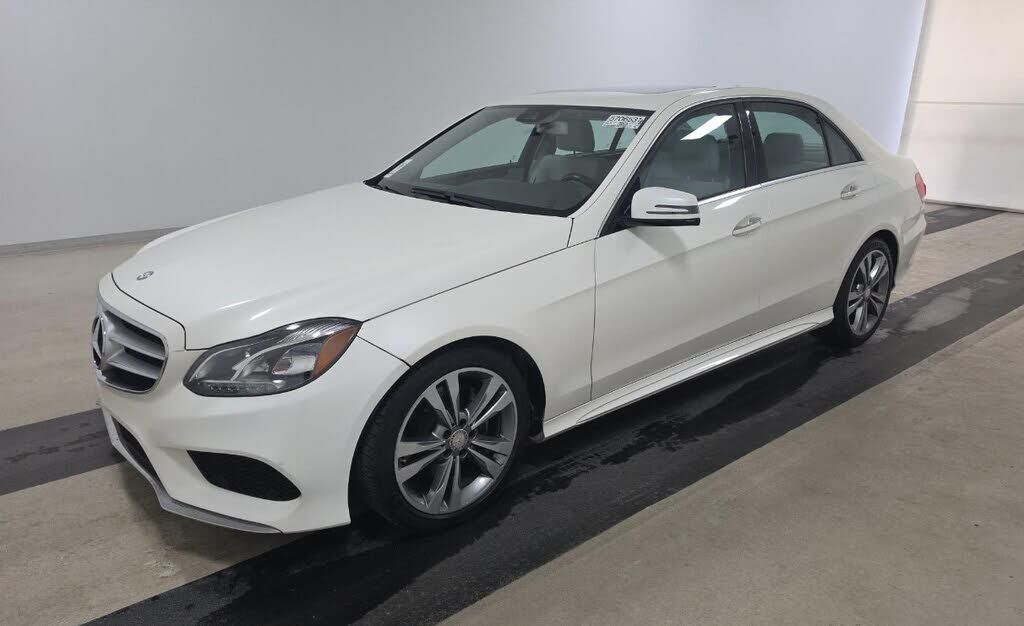 2016 MERCEDES-BENZ E-Class