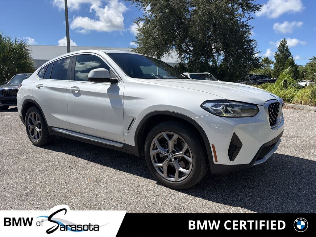 2023 BMW X4