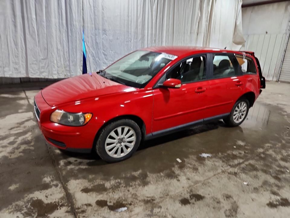 2005 VOLVO V50
