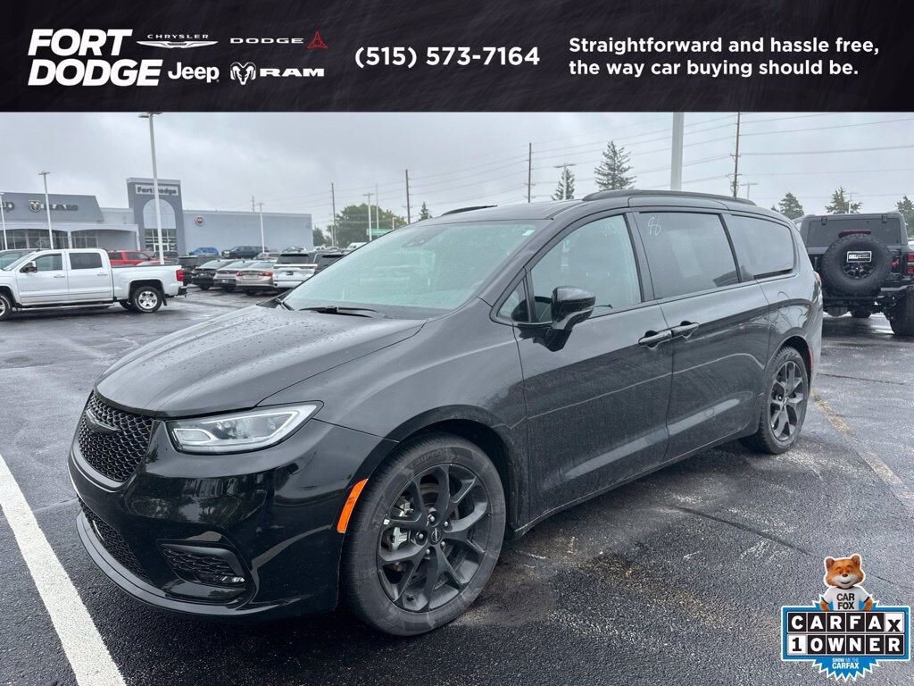 2025 CHRYSLER Pacifica