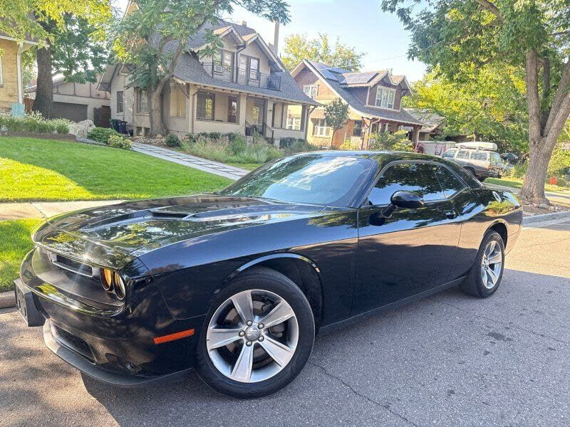 2019 DODGE Challenger