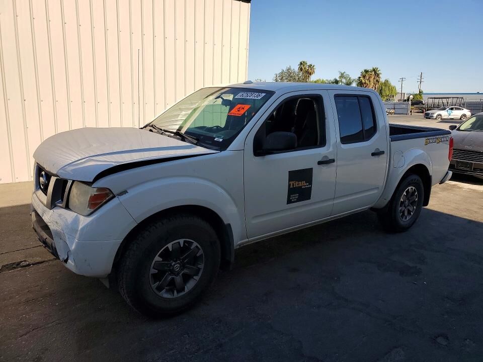 2017 NISSAN Frontier