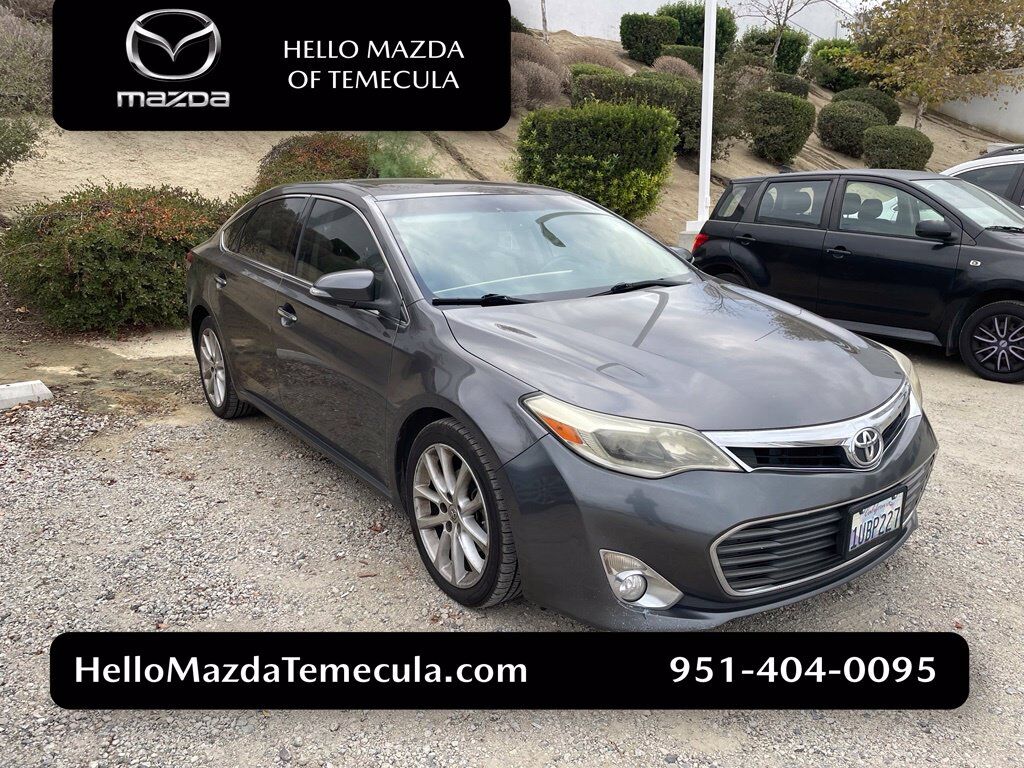 2013 TOYOTA Avalon