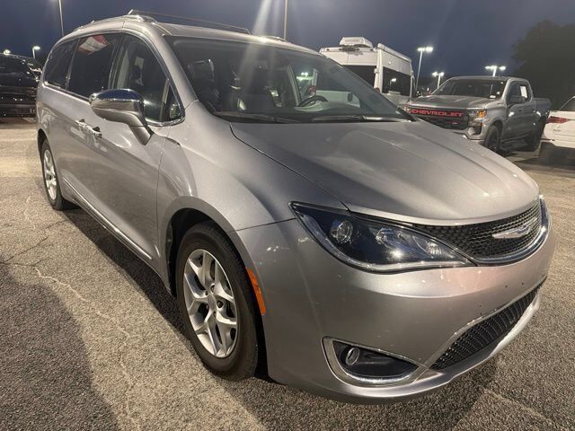 2020 CHRYSLER Pacifica