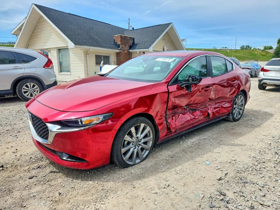 2023 MAZDA Mazda3