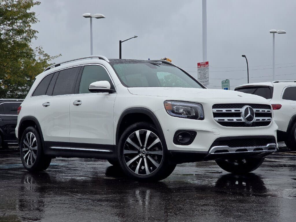 2023 Mercedes-Benz GLB-Class