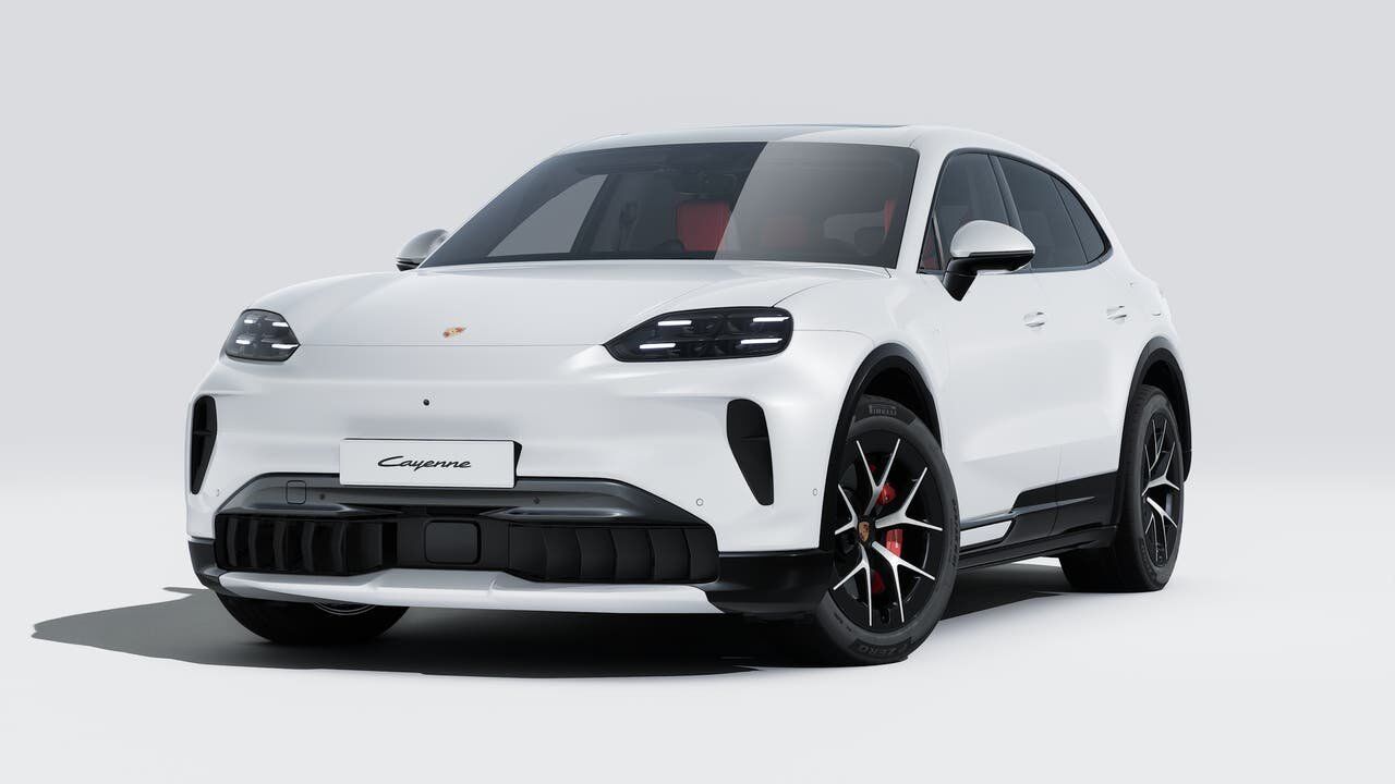 2026 PORSCHE Cayenne