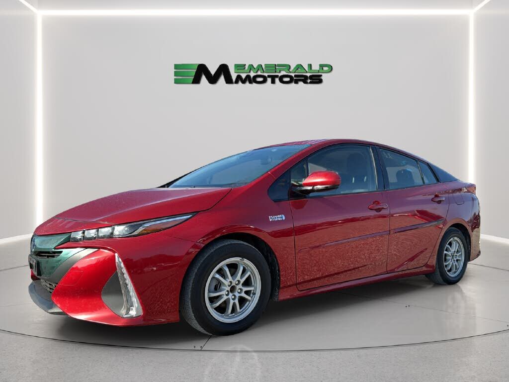 2018 TOYOTA Prius