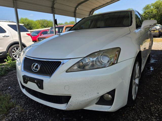 2011 LEXUS IS