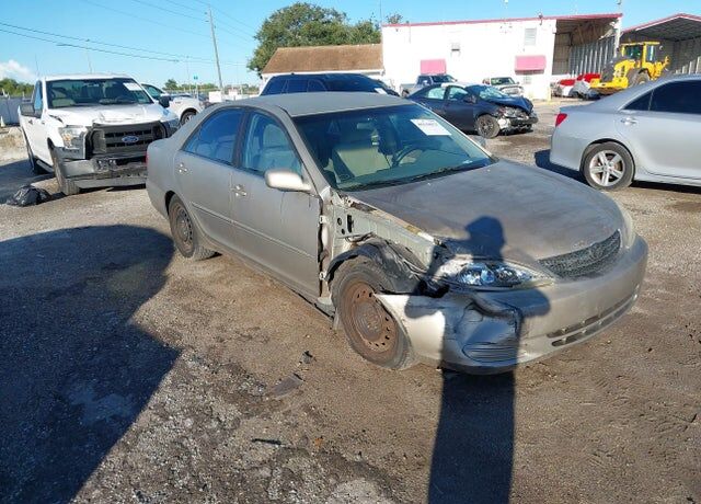 2002 TOYOTA Camry