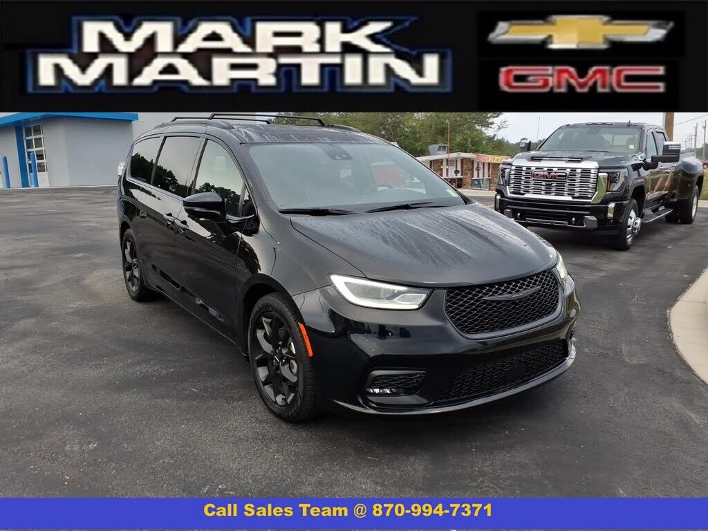 2025 CHRYSLER Pacifica