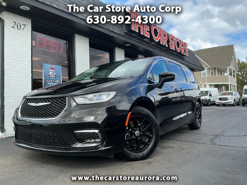 2023 CHRYSLER Pacifica