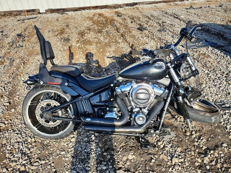 2018 HARLEY DAVIDSON FXBR / Breakout