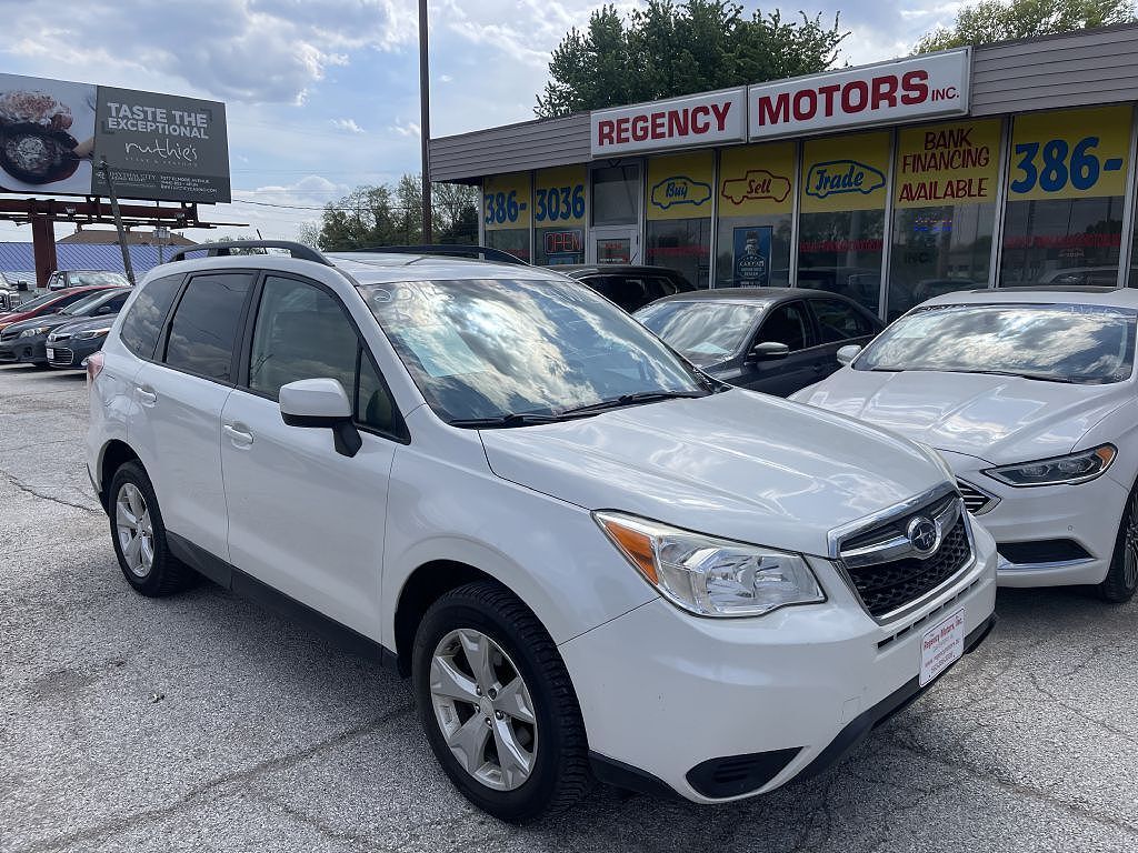 2015 SUBARU Forester