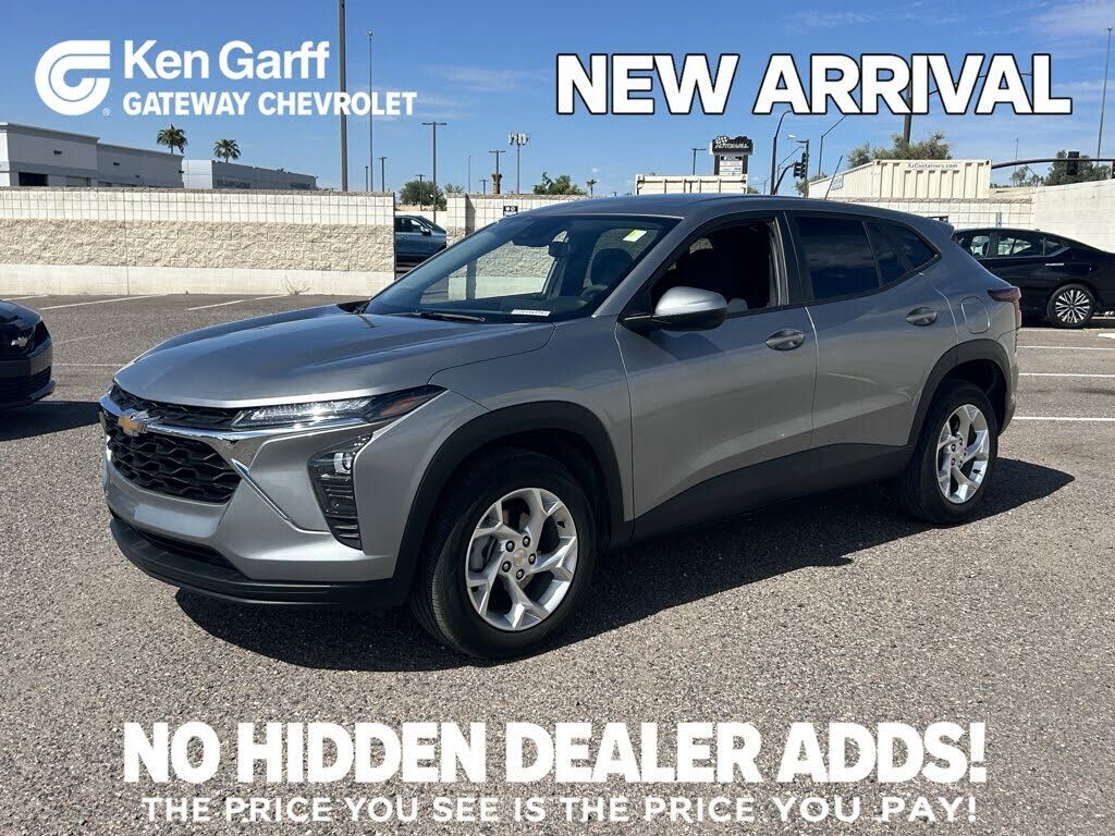 2026 CHEVROLET Trax