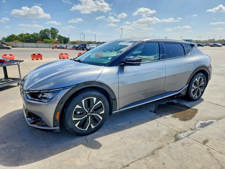 2024 KIA EV6