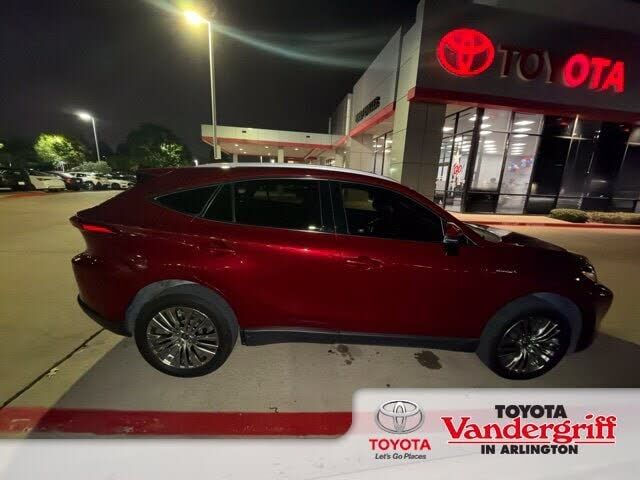 2021 TOYOTA Venza