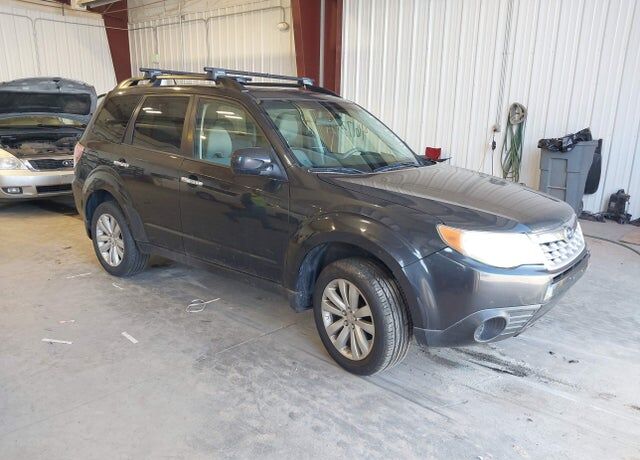 2011 SUBARU Forester
