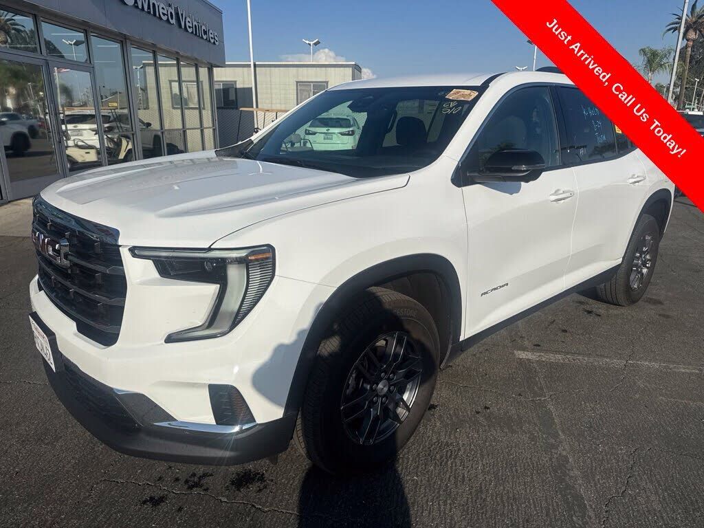 2026 GMC Acadia