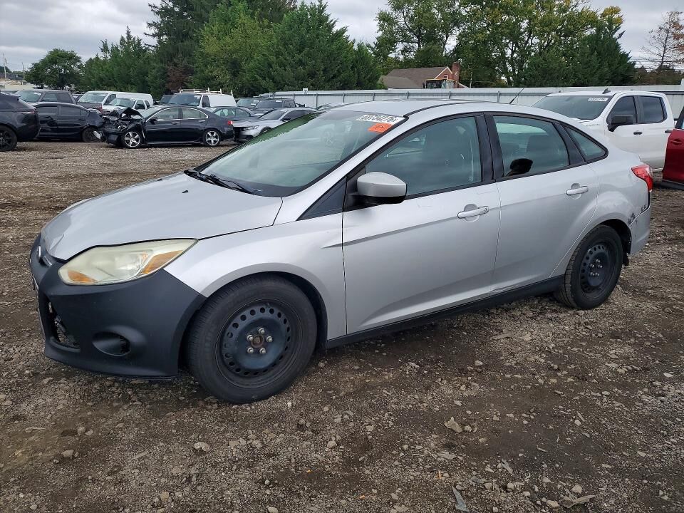 2012 FORD Focus
