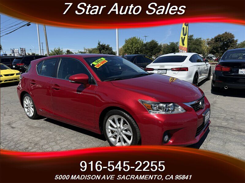 2013 LEXUS CT