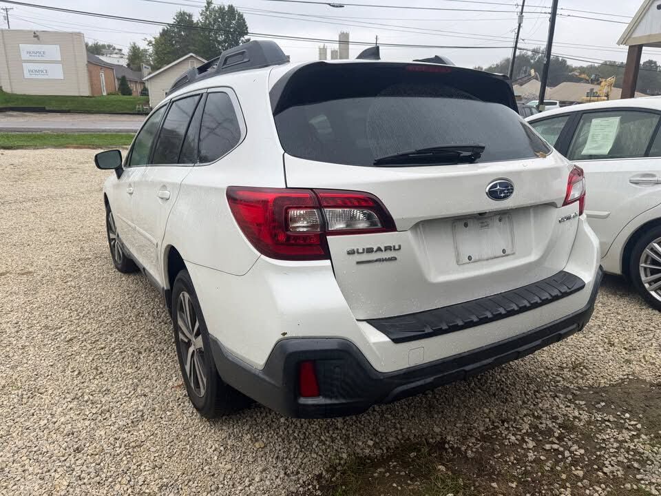 2018 SUBARU Outback