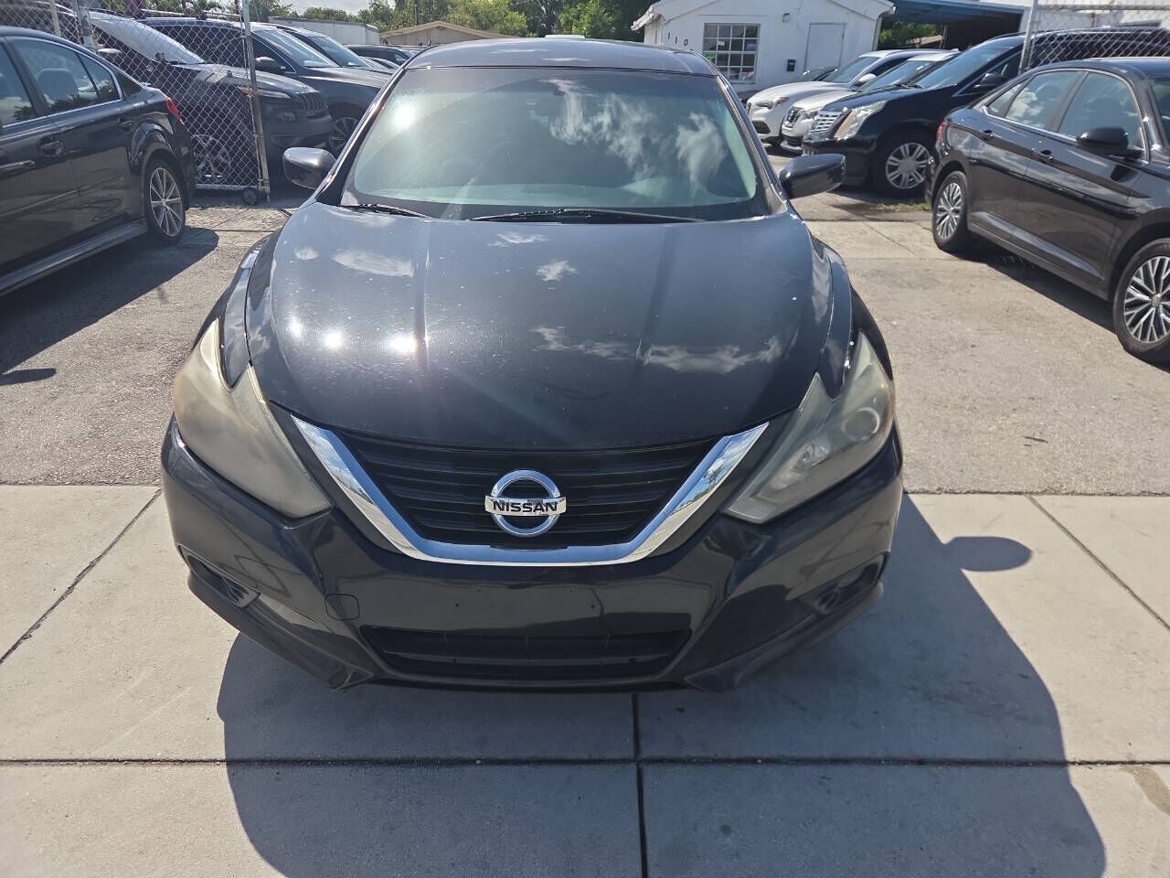 2017 NISSAN Altima