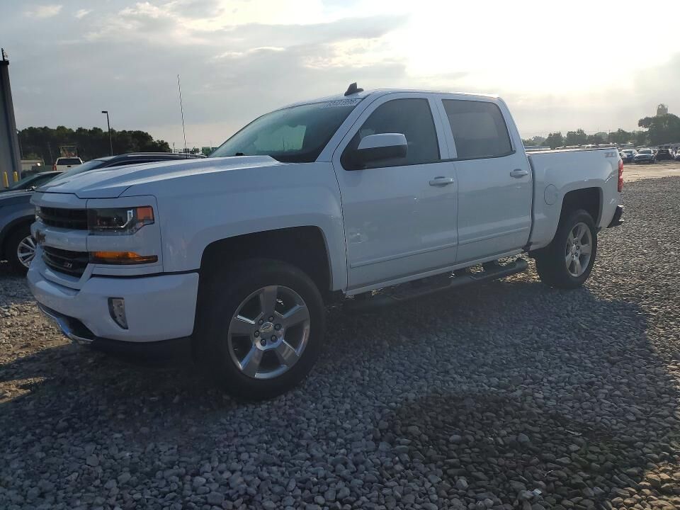 2018 CHEVROLET Silverado