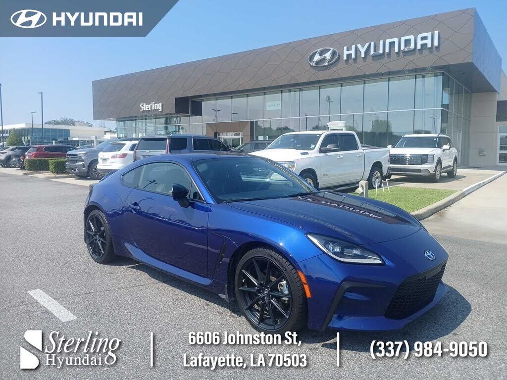 2025 TOYOTA GR86