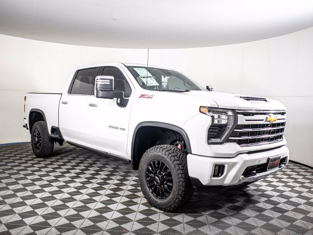 2025 CHEVROLET Silverado HD