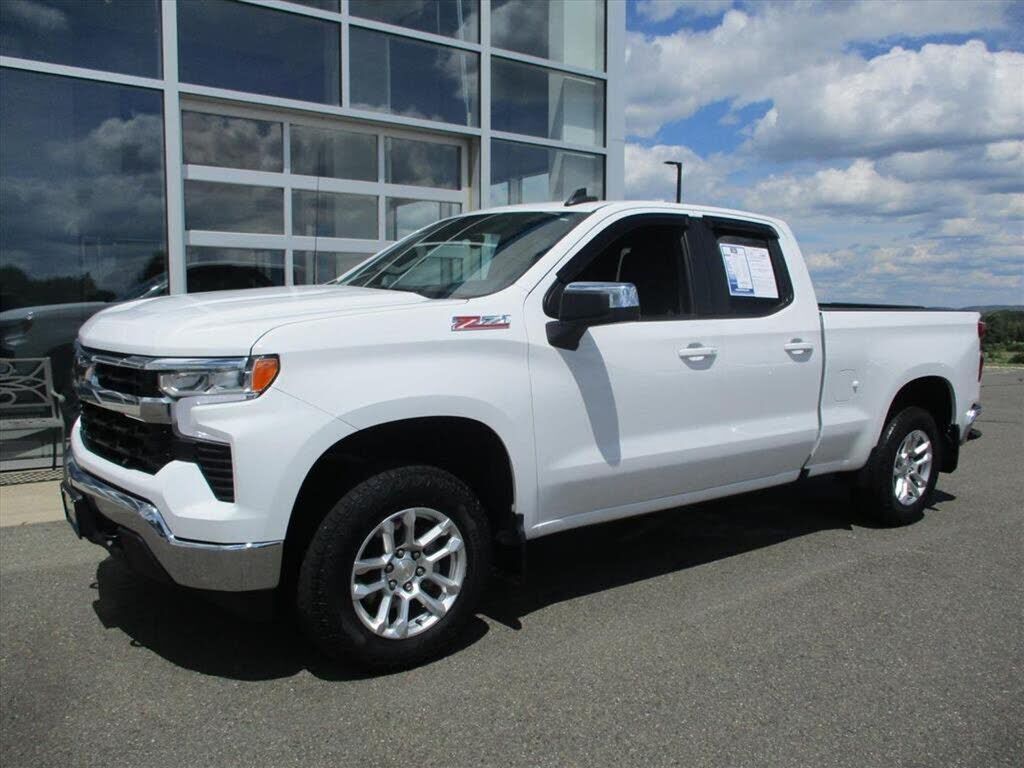 2023 CHEVROLET Silverado