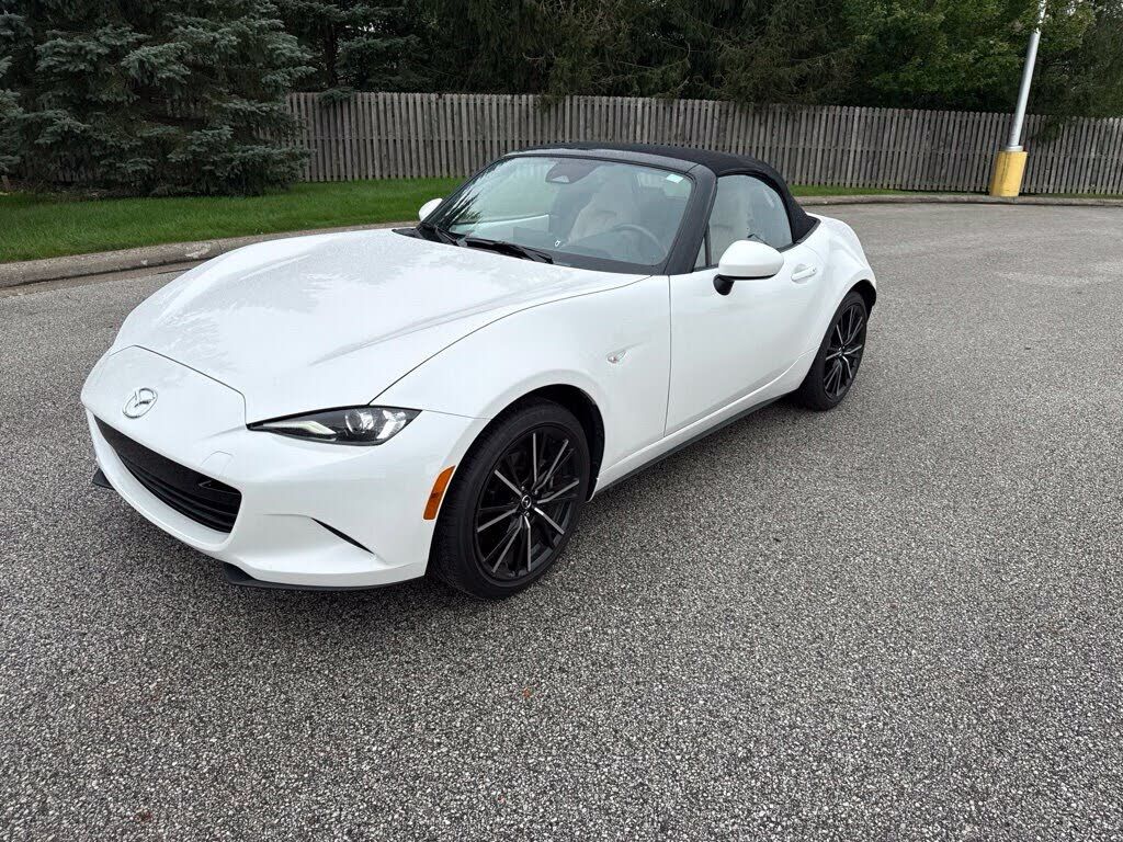 2024 MAZDA MX-5