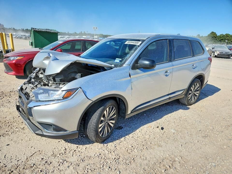 2020 MITSUBISHI Outlander