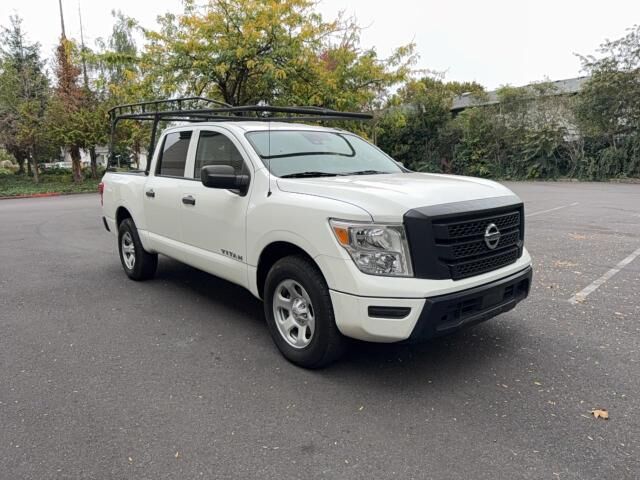2021 NISSAN Titan