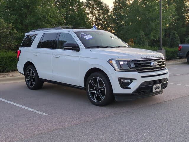 2021 FORD Expedition