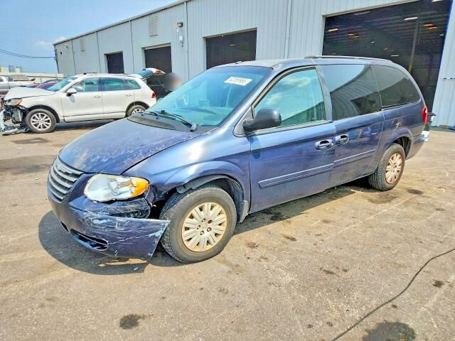 2007 CHRYSLER Town and Country