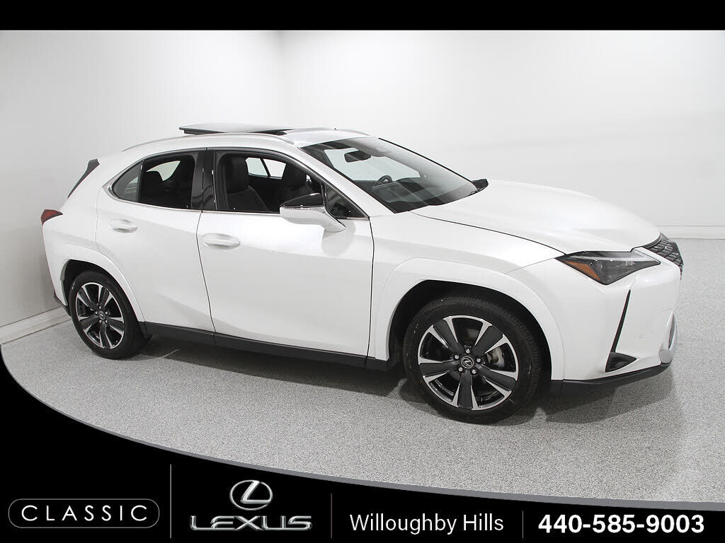 2025 LEXUS UX