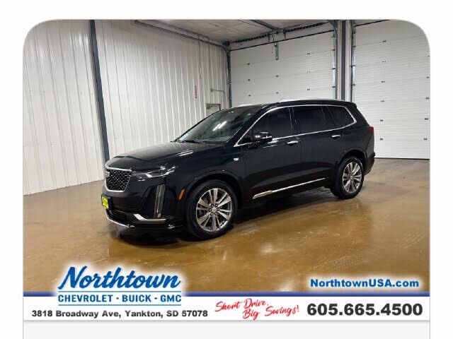 2024 CADILLAC XT6