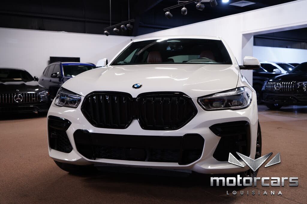 2022 BMW X6