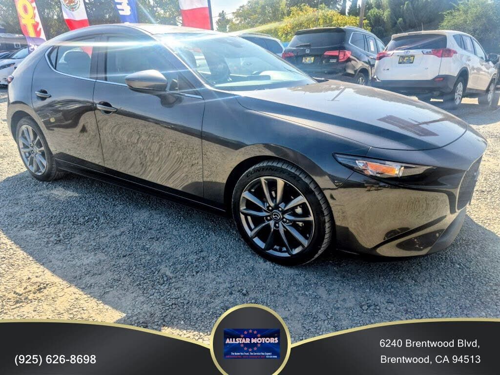 2019 MAZDA Mazda3