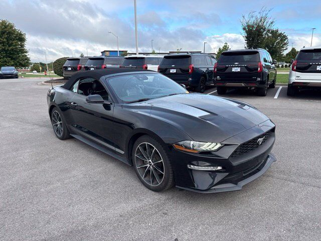 2020 FORD Mustang