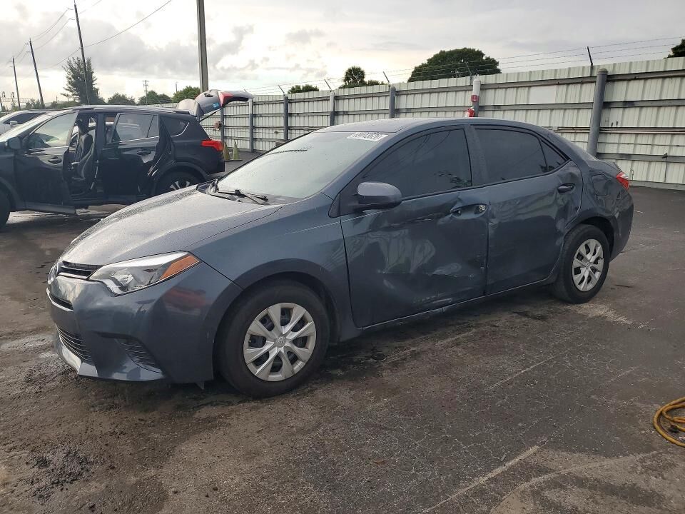 2015 TOYOTA Corolla