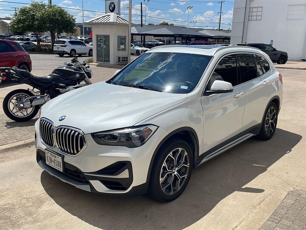 2022 BMW X1