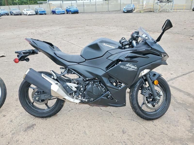2026 KAWASAKI Ninja