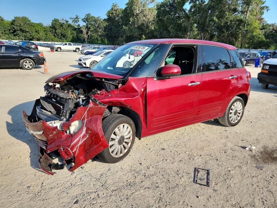2015 FIAT 500L