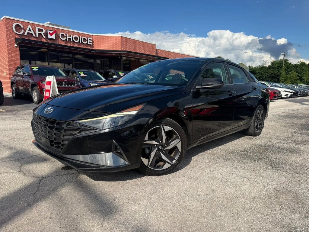 2023 HYUNDAI Elantra